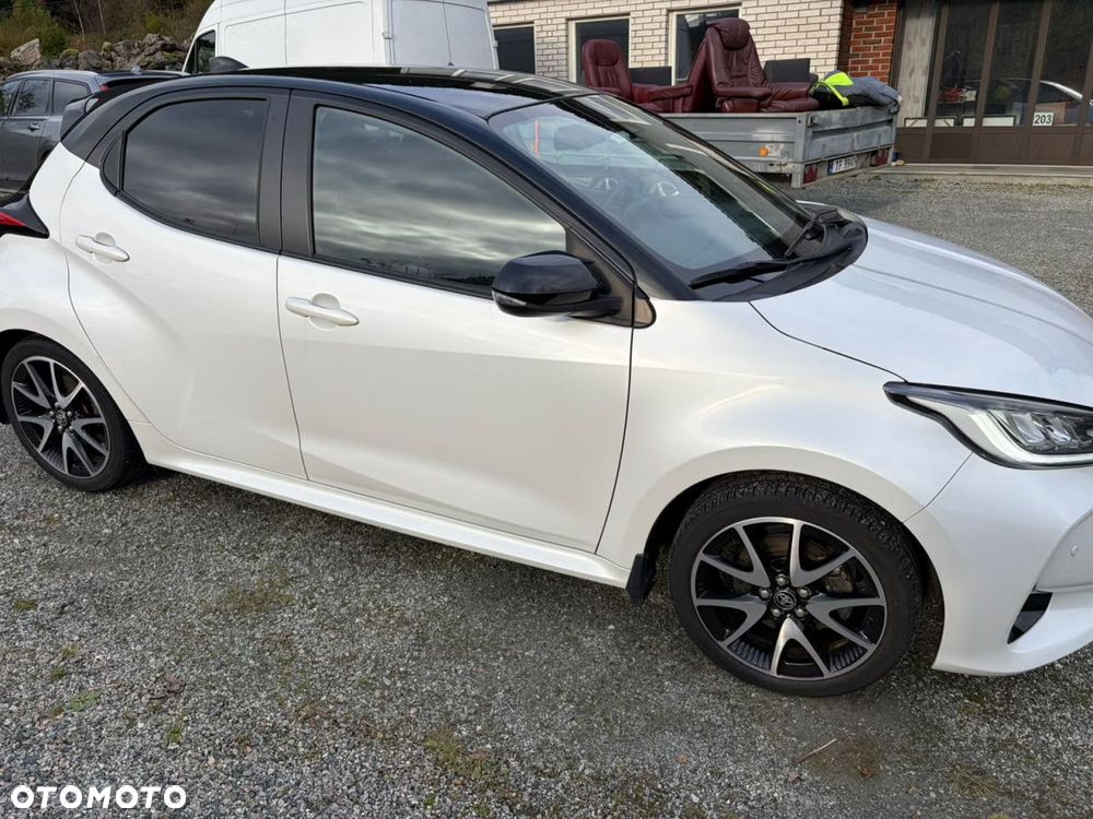 Toyota Yaris Hybrid 1.5 Selection Style - 6