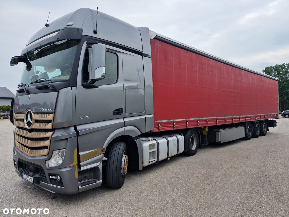 Mercedes-Benz Actros - 3