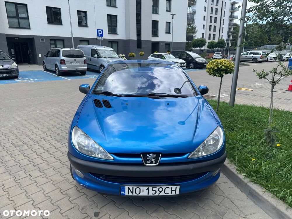 Peugeot 206 CC - 2