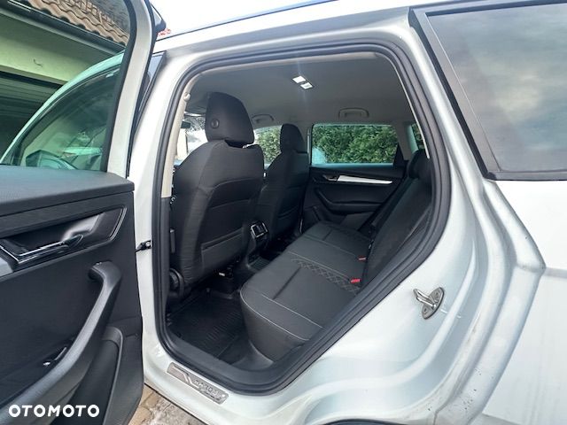 Skoda Karoq 1.6 TDI SCR Style - 25