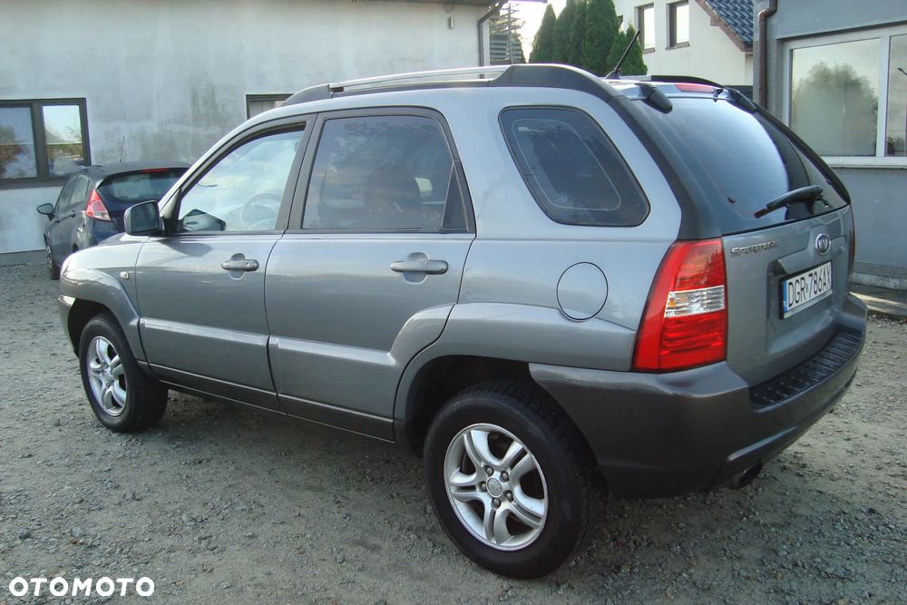 Kia Sportage 2.0 CRDI LX - 6
