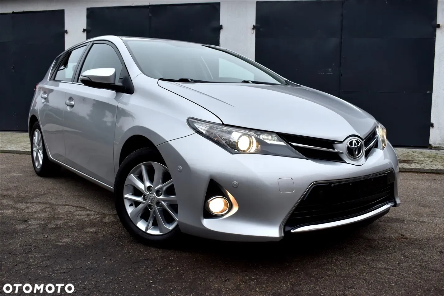 Toyota Auris 1.6 Sprint MS - 4