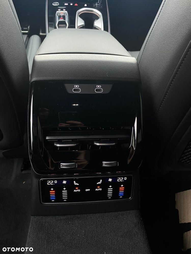 Audi A6 Avant - 14