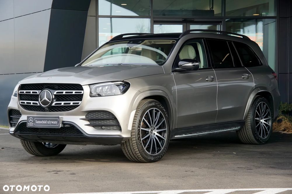 Mercedes-Benz GLS - 2