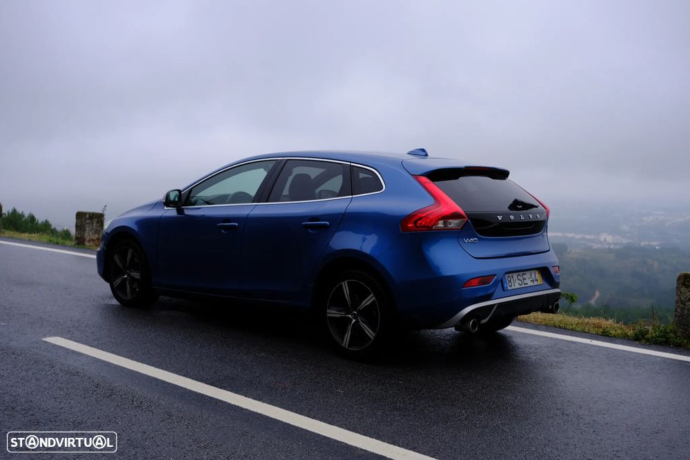 Volvo V40 2.0 D2 R-Design - 7