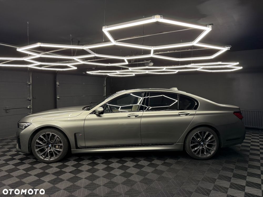 BMW Seria 7 - 7
