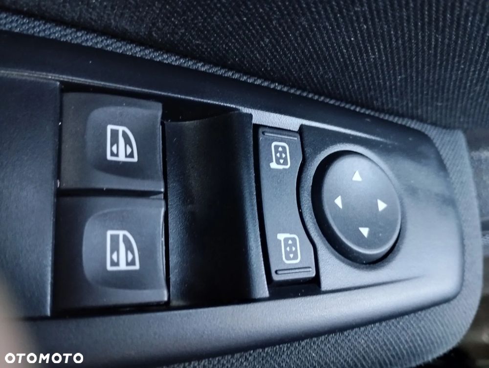 Renault Megane 1.6 16V 100 TomTom Edition - 18