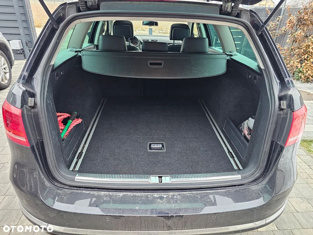 Volkswagen Passat - 6