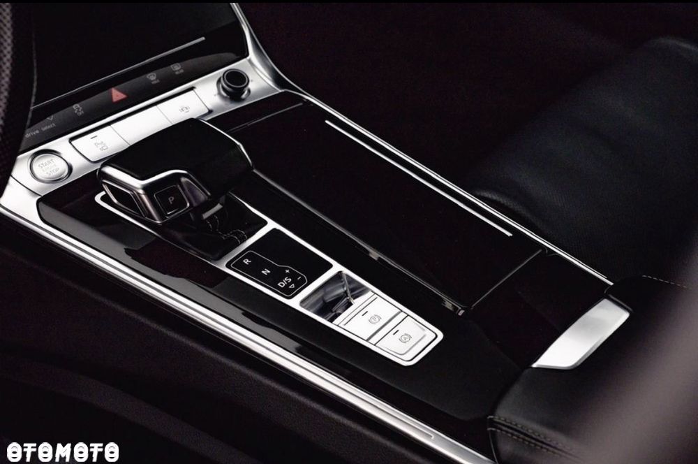 Audi A6 Avant e-tron - 33