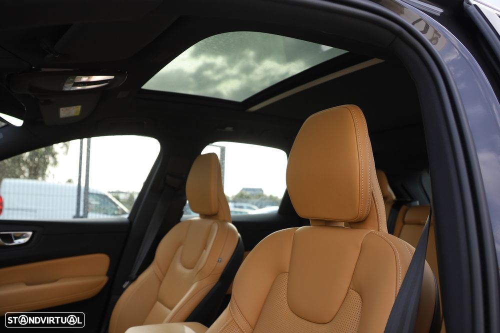 Volvo XC 60 2.0 T8 PHEV Inscription AWD - 9