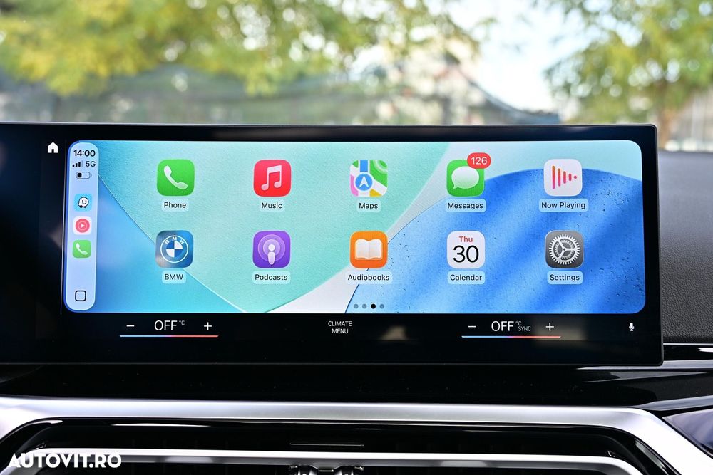 BMW Seria 3 330i xDrive AT - 32