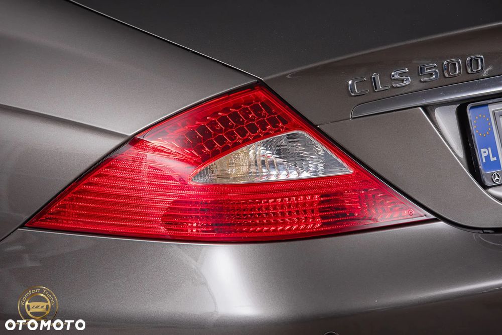 Mercedes-Benz CLS 500 - 29