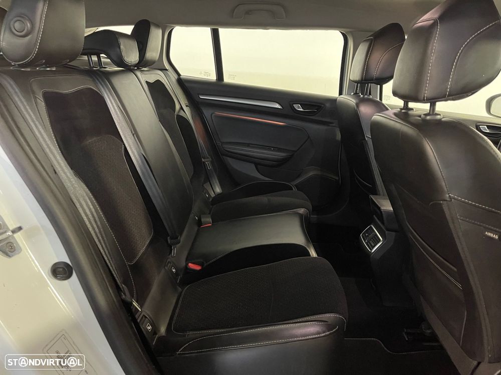 Renault Mégane 1.5 dCi Intens - 15