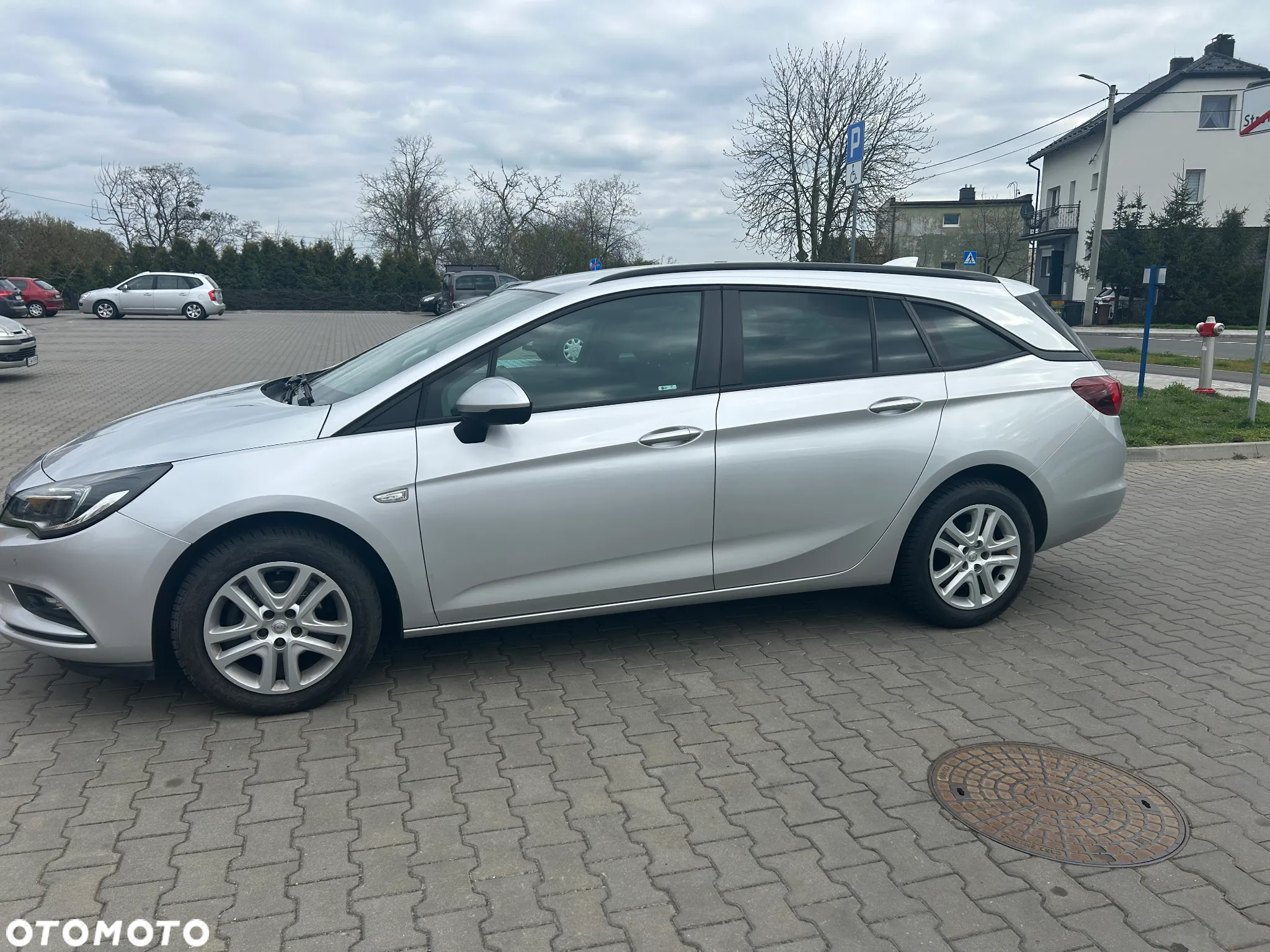 Opel Astra V 1.4 T Dynamic - 12