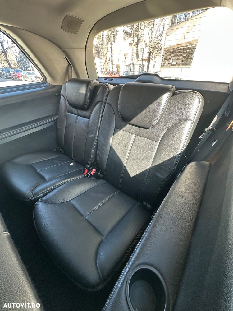 Mercedes-Benz GL 320 CDI DPF 4Matic 7G-TRONIC - 32