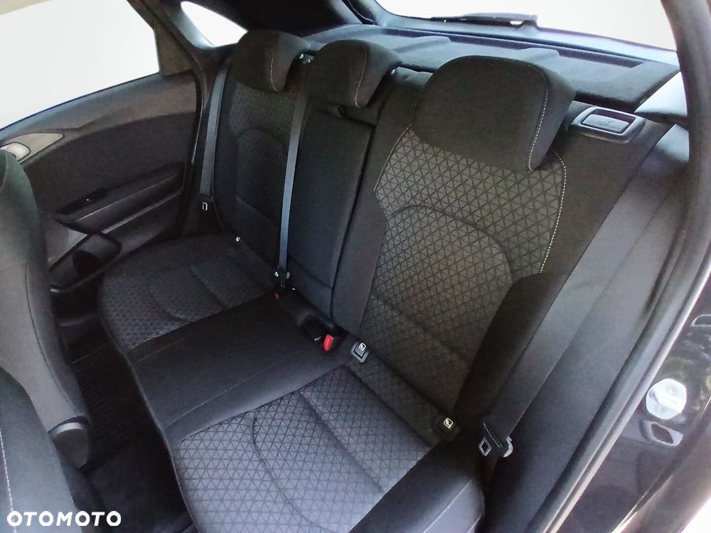 Kia Ceed 1.4 T-GDI M - 33