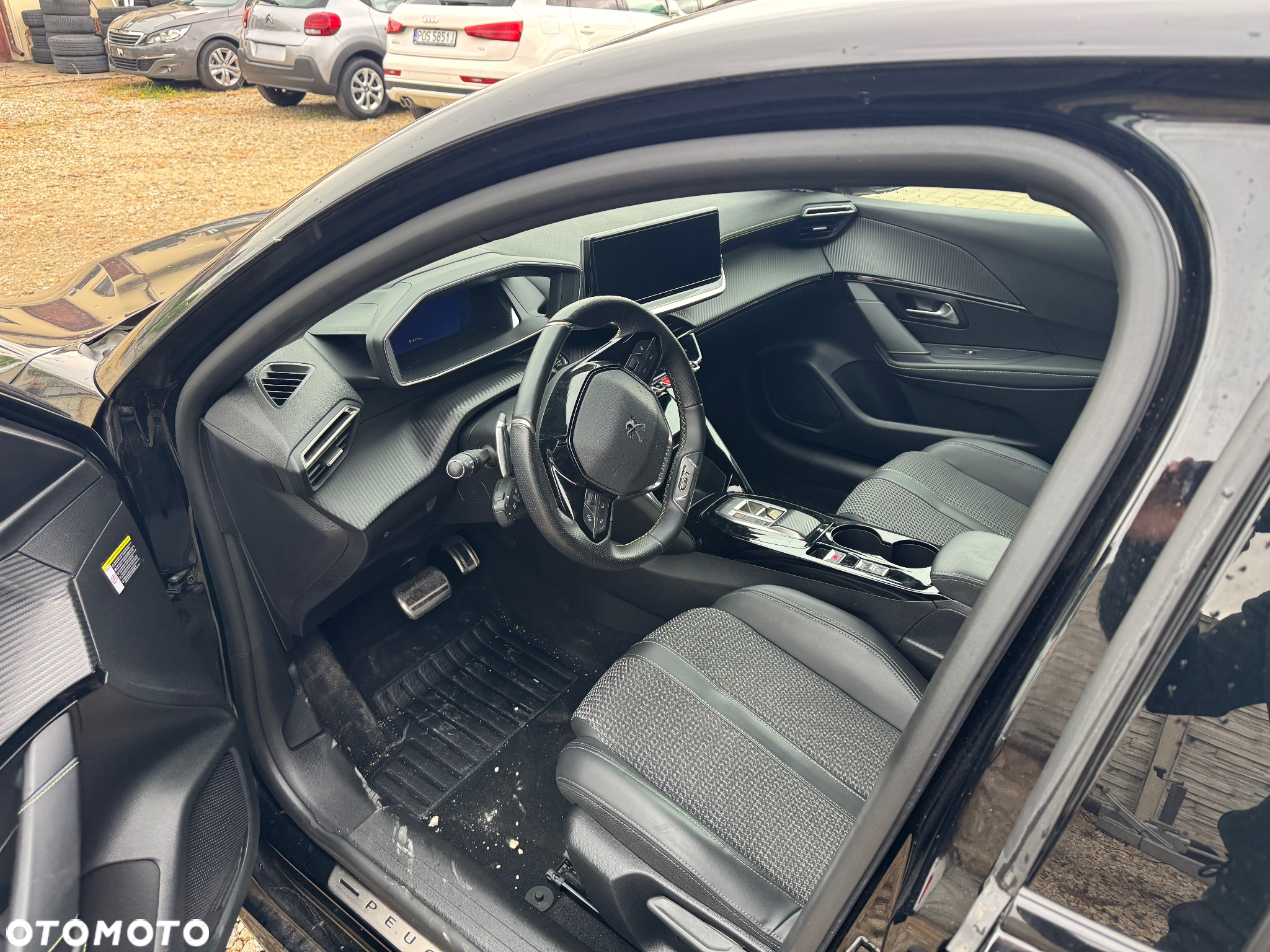 Peugeot 208 PureTech 100 EAT8 GT - 10