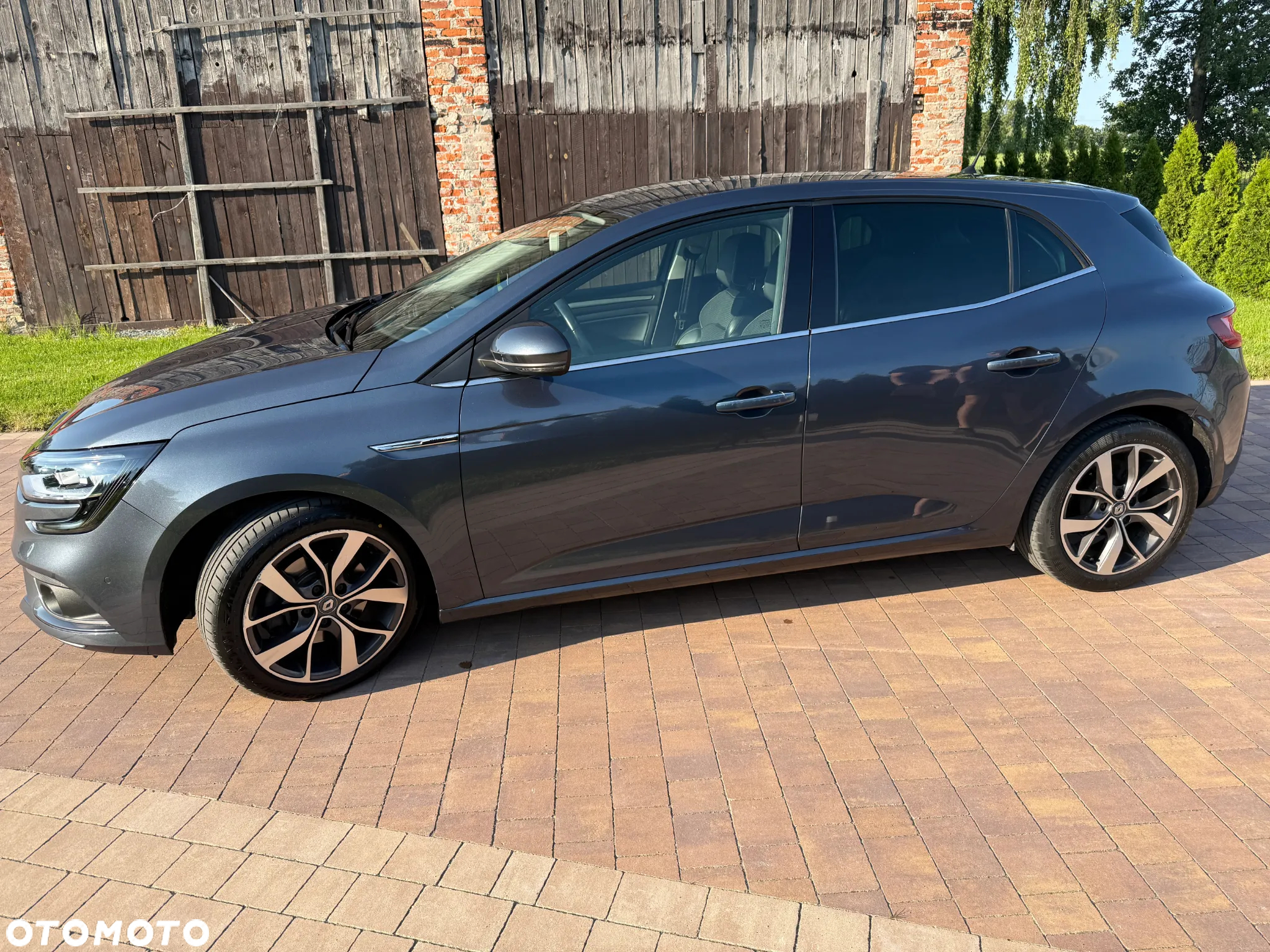 Renault Megane 1.6 dCi Bose - 13