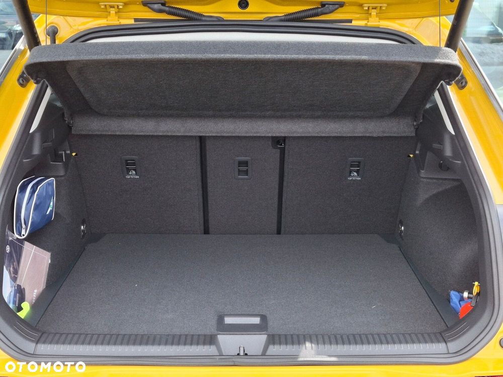Volkswagen T-Roc - 9