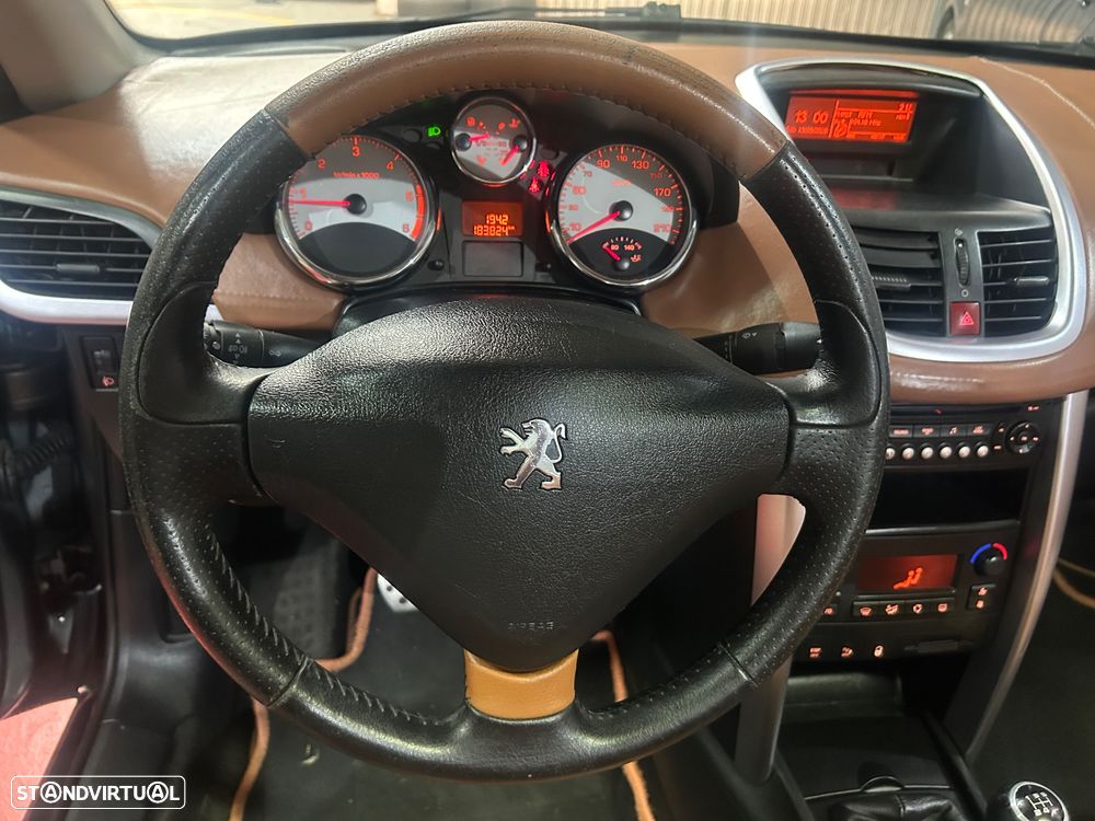 Peugeot 207 CC - 15