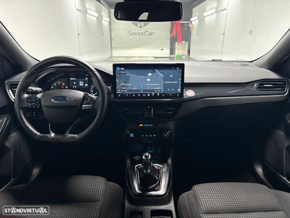 Ford Focus SW 1.0 EcoBoost S&S ST-LINE DESIGN - 21