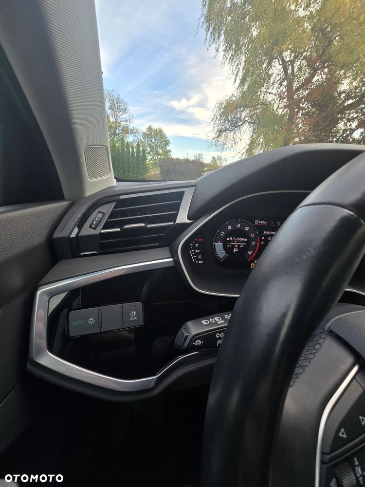 Audi Q3 - 12