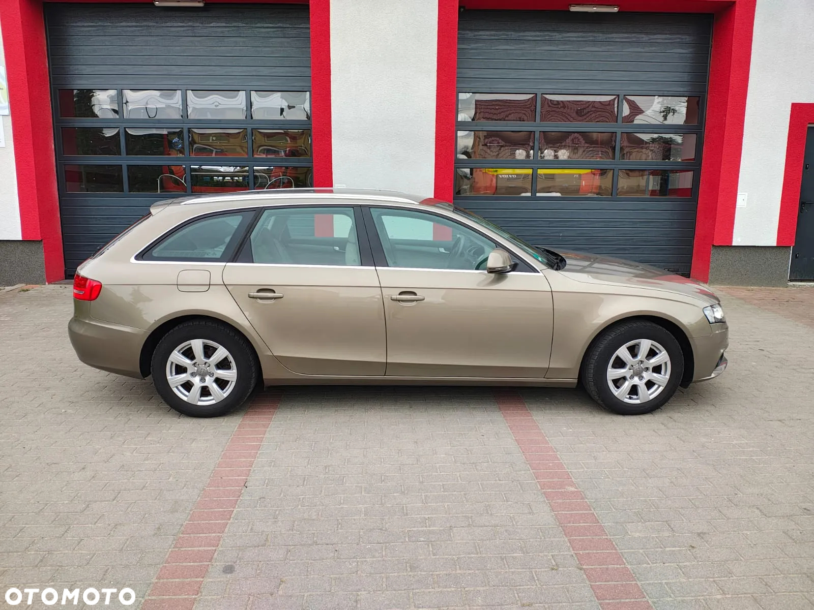 Audi A4 - 32