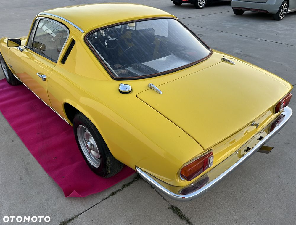 Lotus Elan - 6