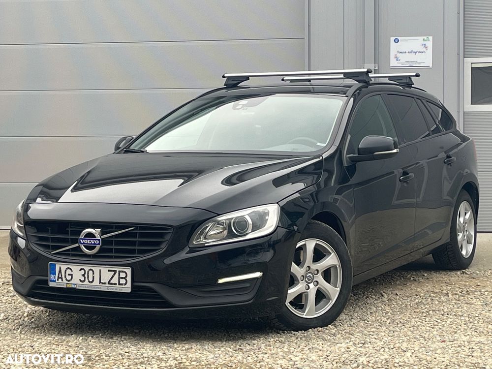 Volvo V60 D4 Momentum - 29