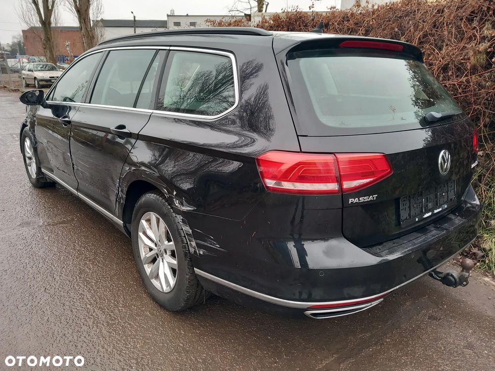 Volkswagen Passat 2.0 TDI SCR (BlueMotion Technology) Highline - 4