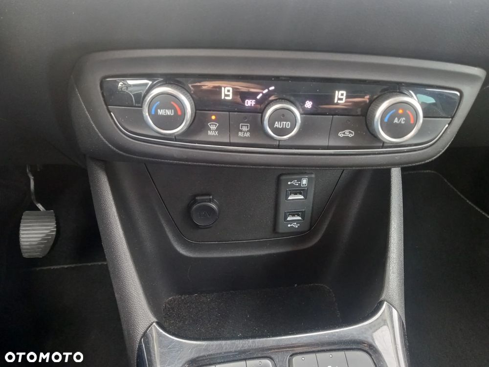 Opel Crossland X 1.5 CDTI 120 Lat S&S - 25