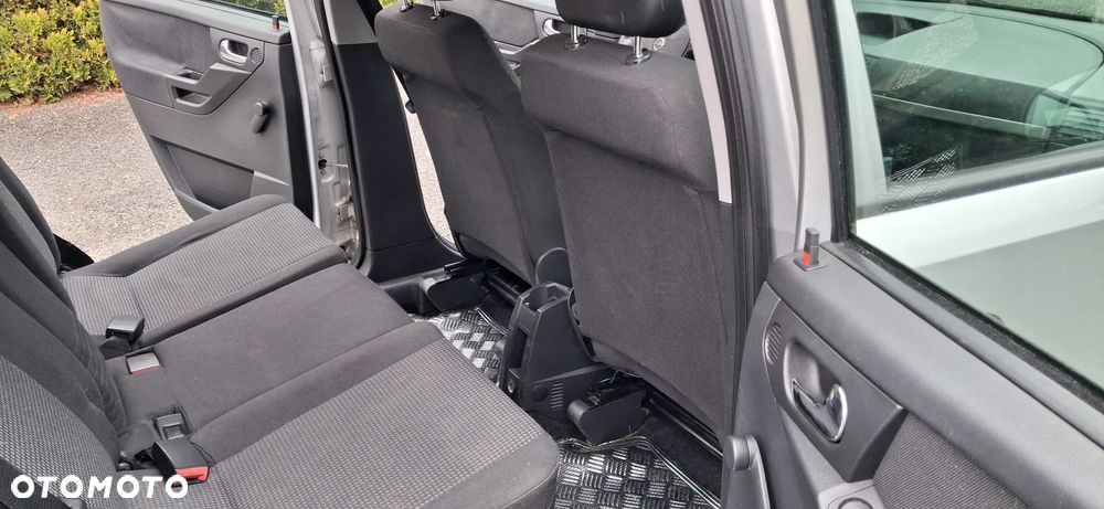 Opel Meriva 1.4 Essentia - 11