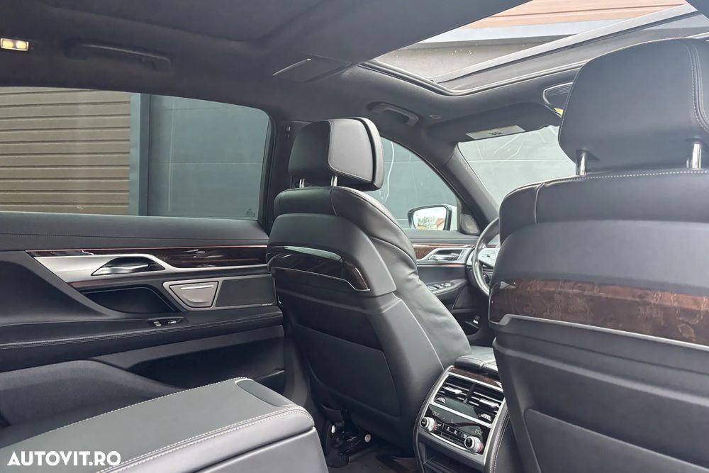 BMW Seria 7 740Li - 13