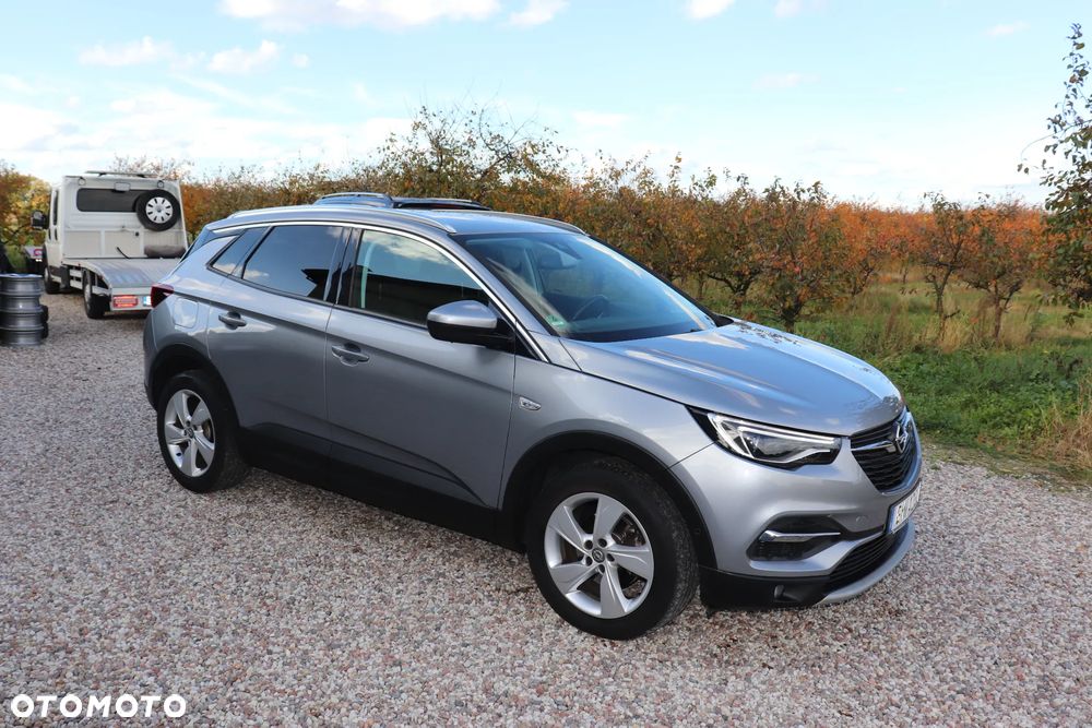 Opel Grandland X 1.5 D Start/Stop Business Elegance - 9