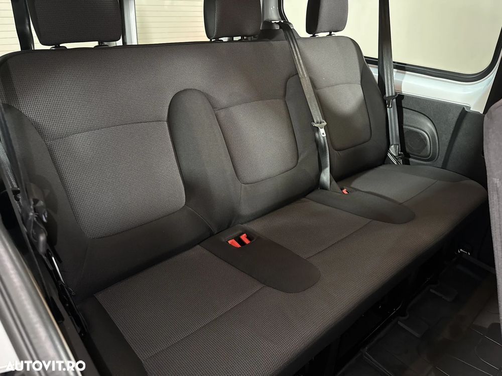 Renault Trafic - 14