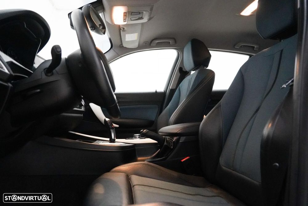 BMW 118 dA Line Urban - 7