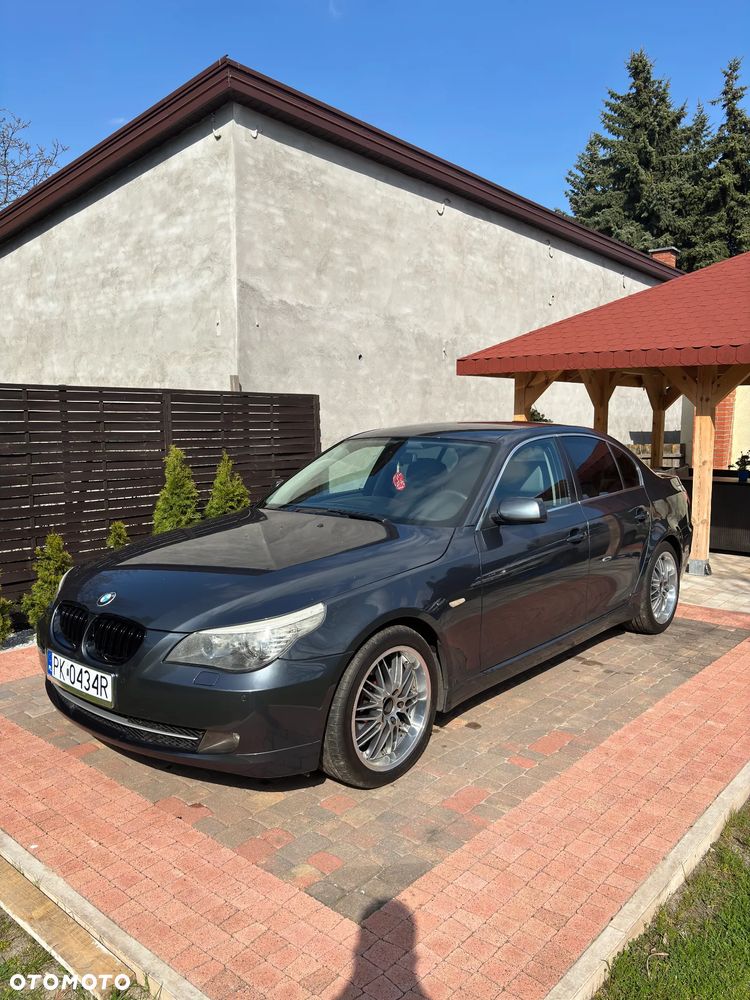 BMW Seria 5 525i - 2