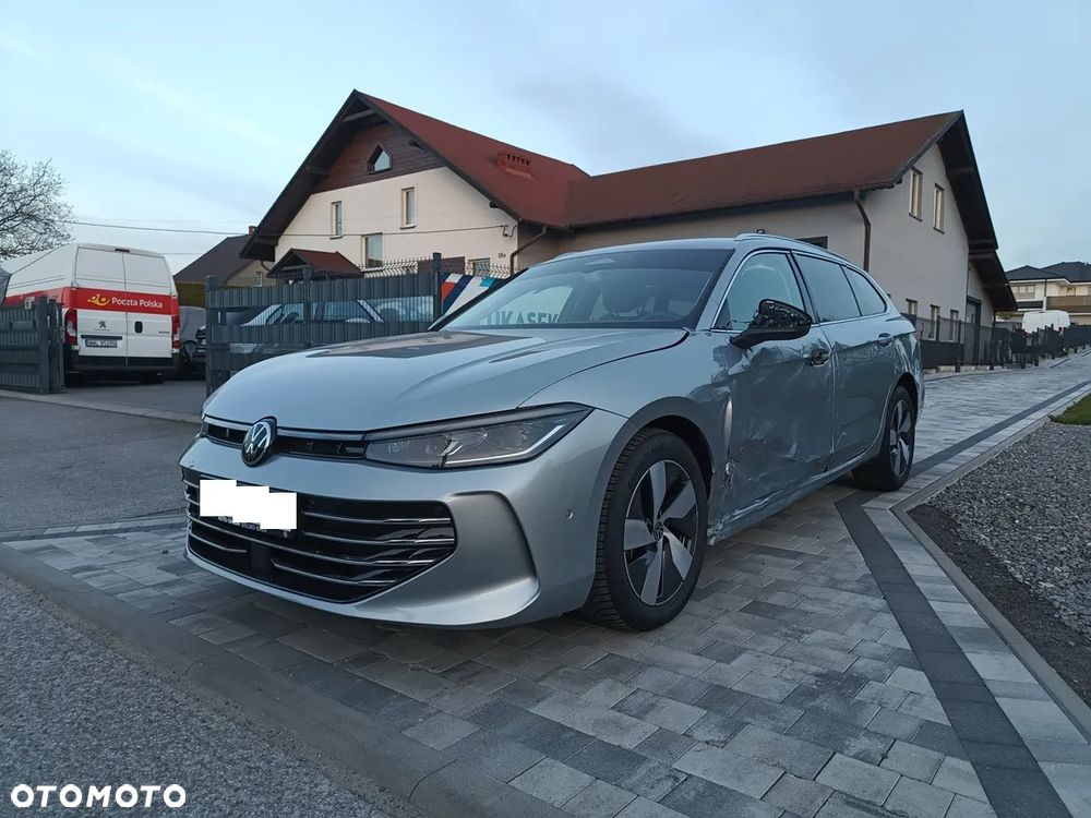 Volkswagen Passat - 9