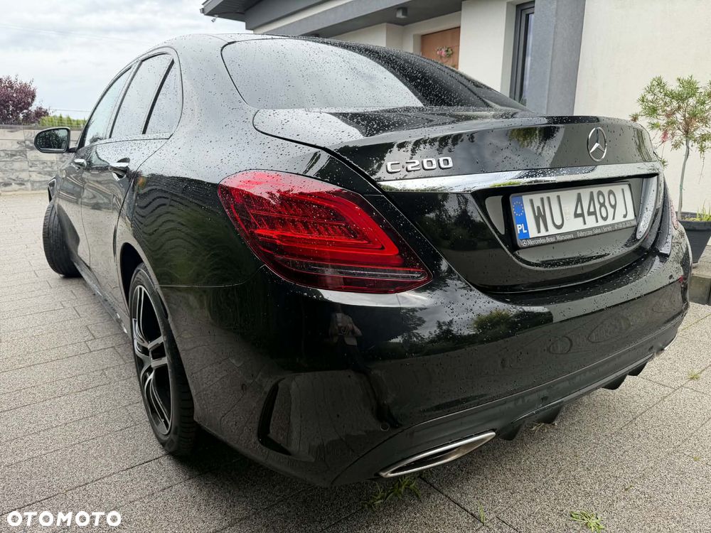 Mercedes-Benz C-Class 2018 photo 3