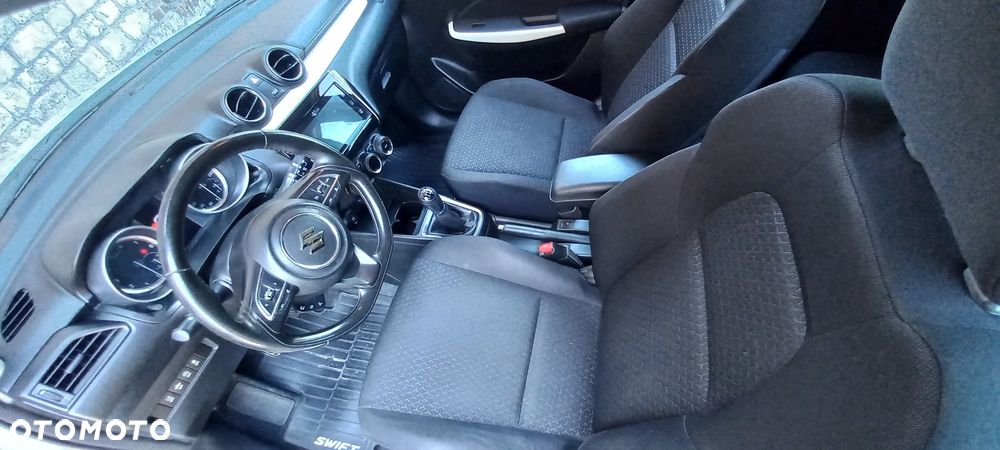 Suzuki Swift 1.2 Black&White - 18