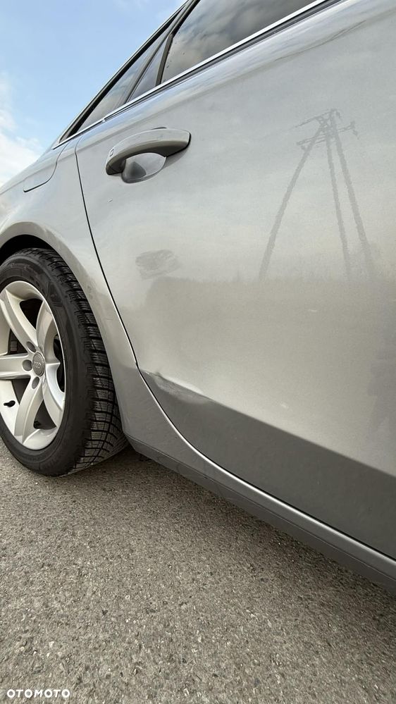 Audi A4 Limousine - 10