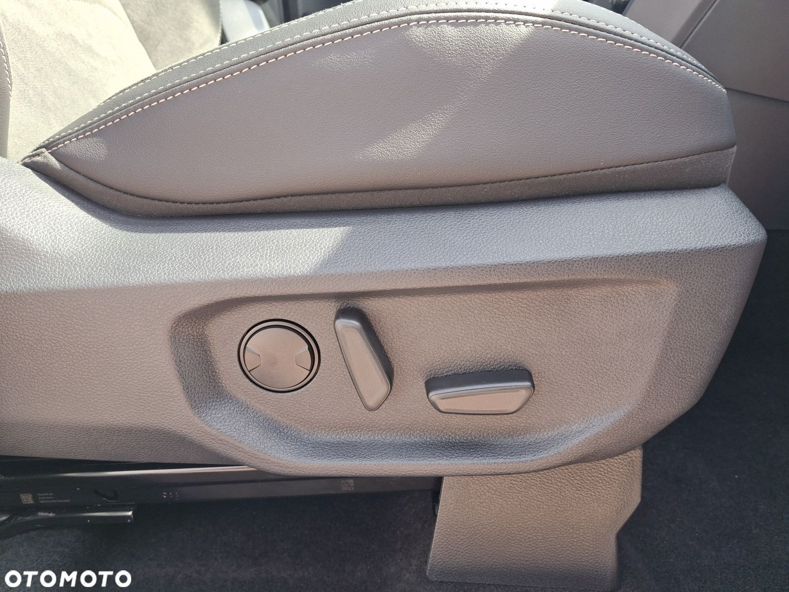 Volkswagen Amarok - 34