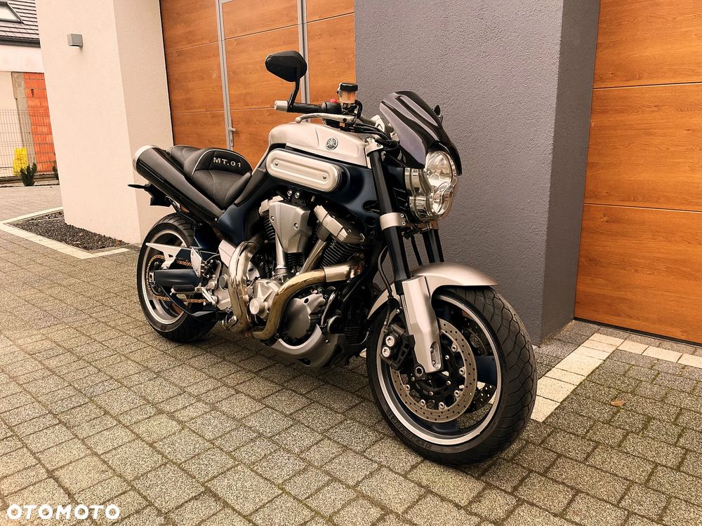 Yamaha MT - 1