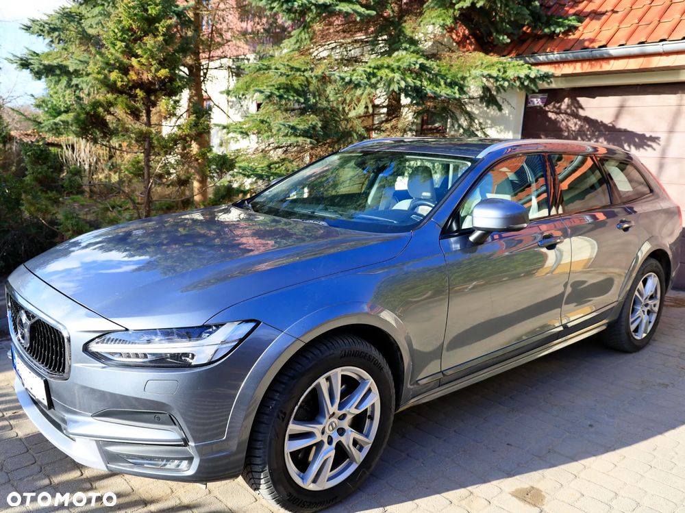 Volvo V90 - 1