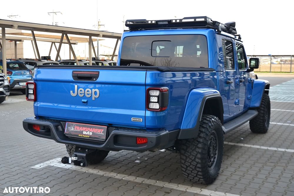 Jeep Gladiator 3.0L V6 Diesel AT8 4x4 264 CP Overland - 23