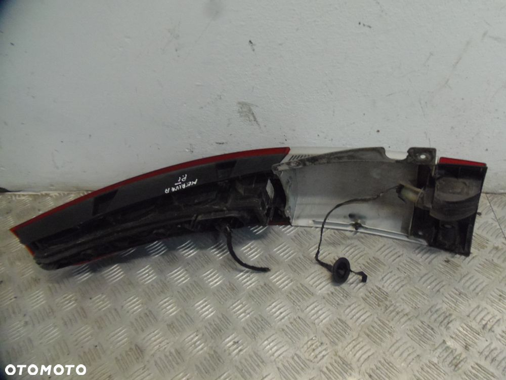 OPEL MERIVA A LAMPA TYŁ PRAWA ORYGINAŁ+LISTWA Z157 - 3