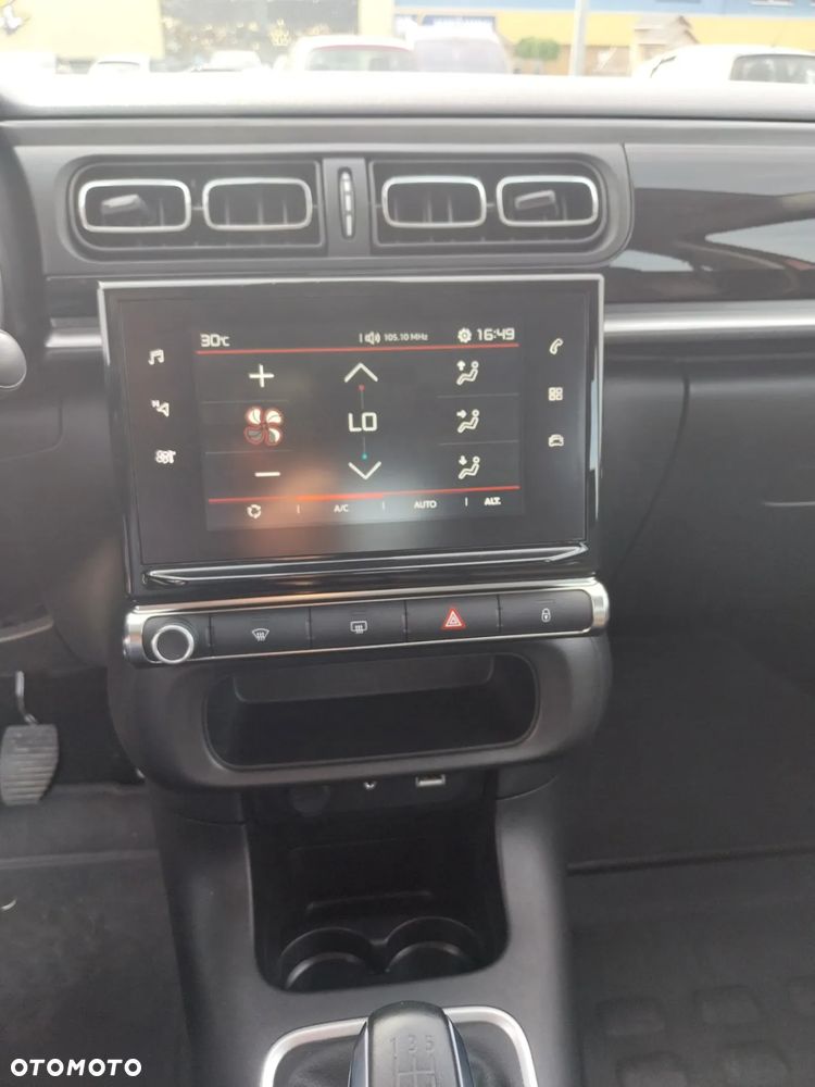 Citroën C3 Pure Tech 82 FEEL - 17