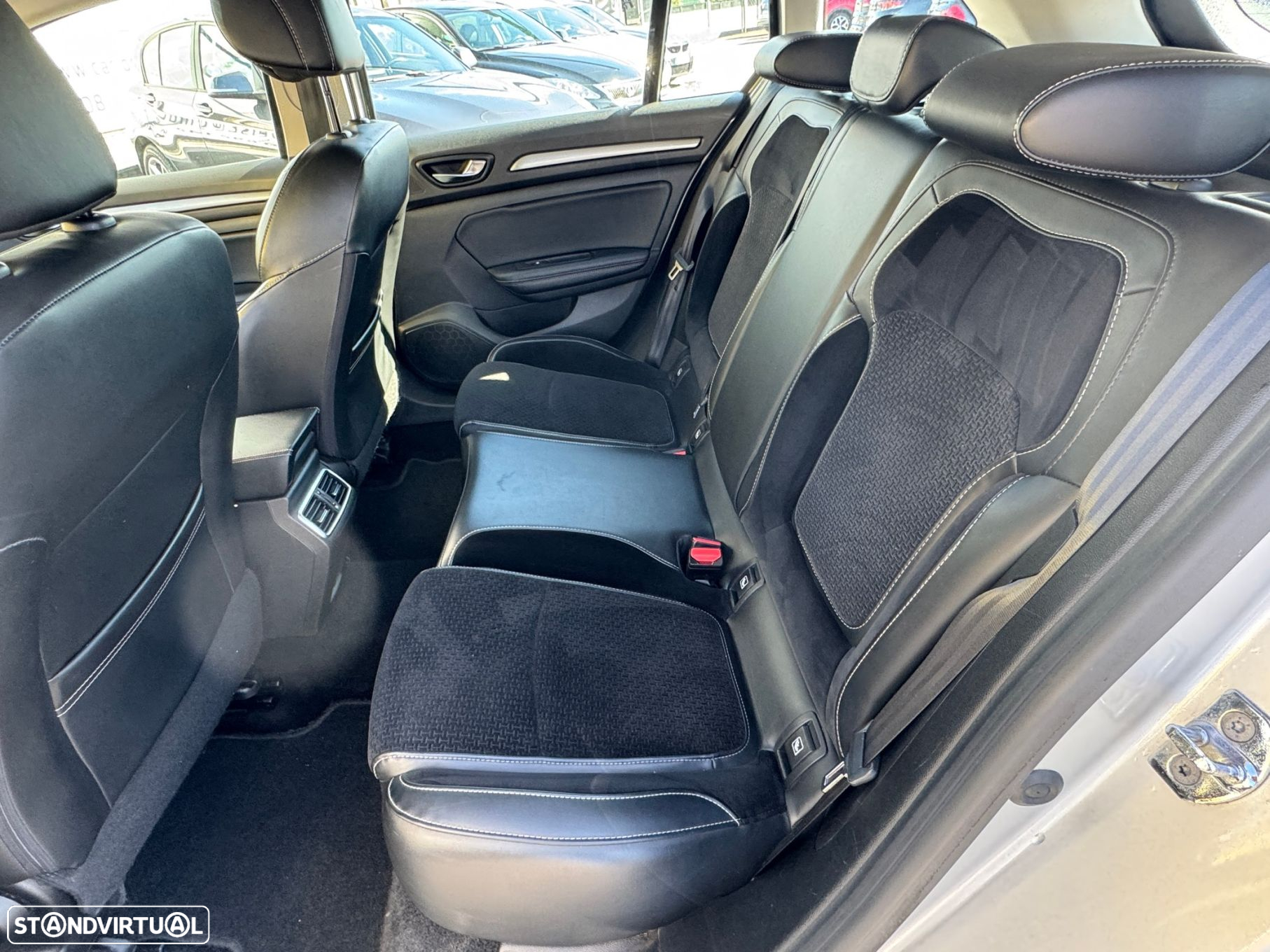 Renault Mégane Sport Tourer 1.5 dCi Intens - 13