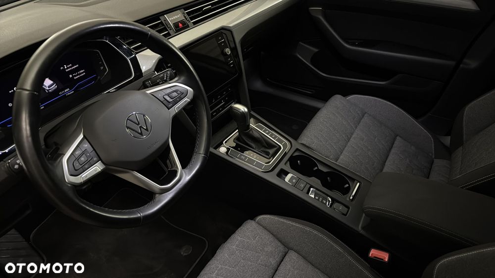 Volkswagen Passat Variant 1.5 TSI EVO Business DSG - 10
