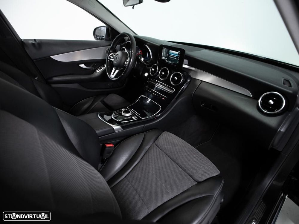 Mercedes-Benz C 300 de Avantgarde - 9